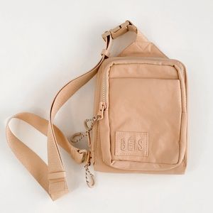 Beis Sport Sling Bag